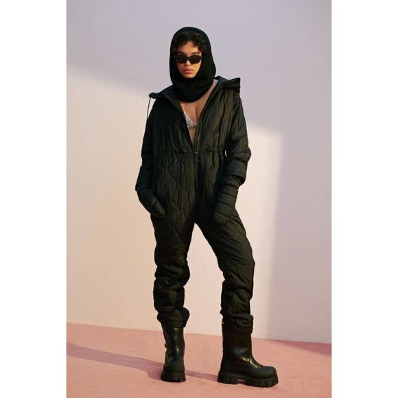 H&M Quilted Padded Ski Snowboarding Jumpsuit Romper One Piece Hooded New - Picture 3 of 9